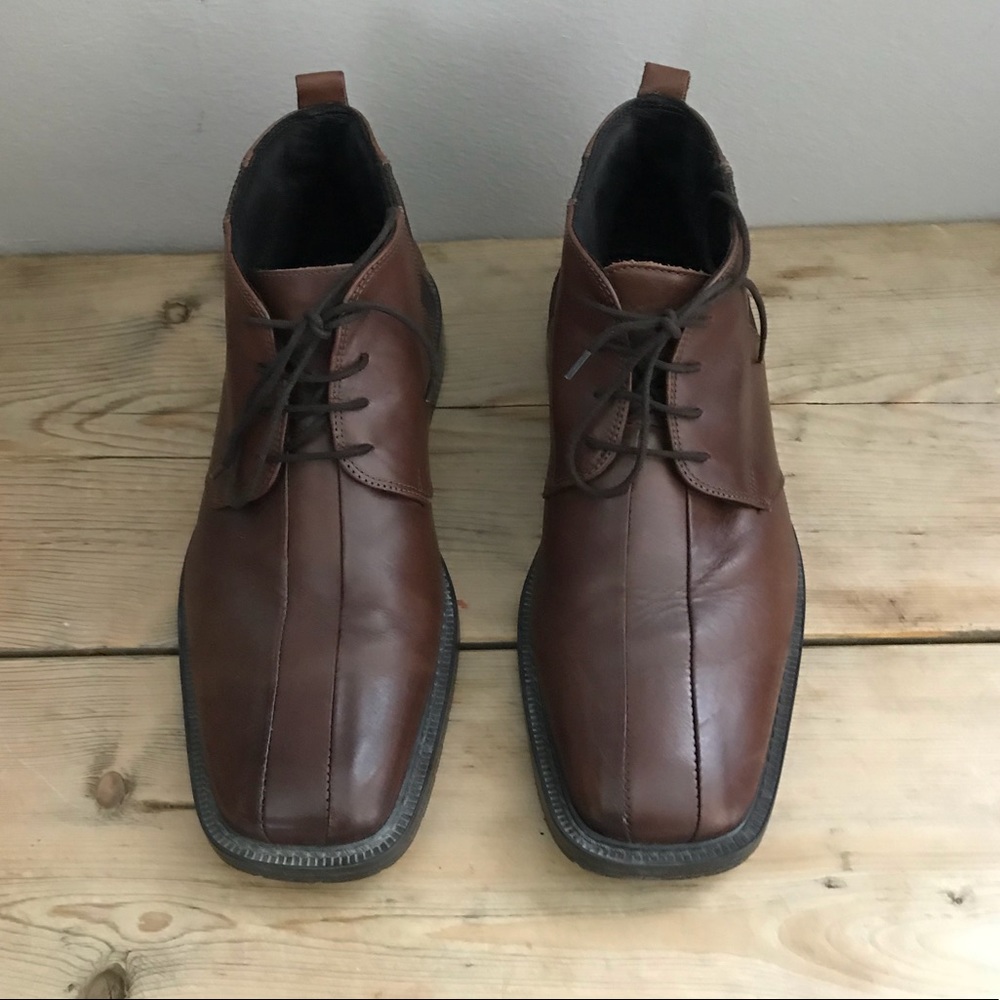 Gorgeous Men’s leather ankle boot, made in Italy!